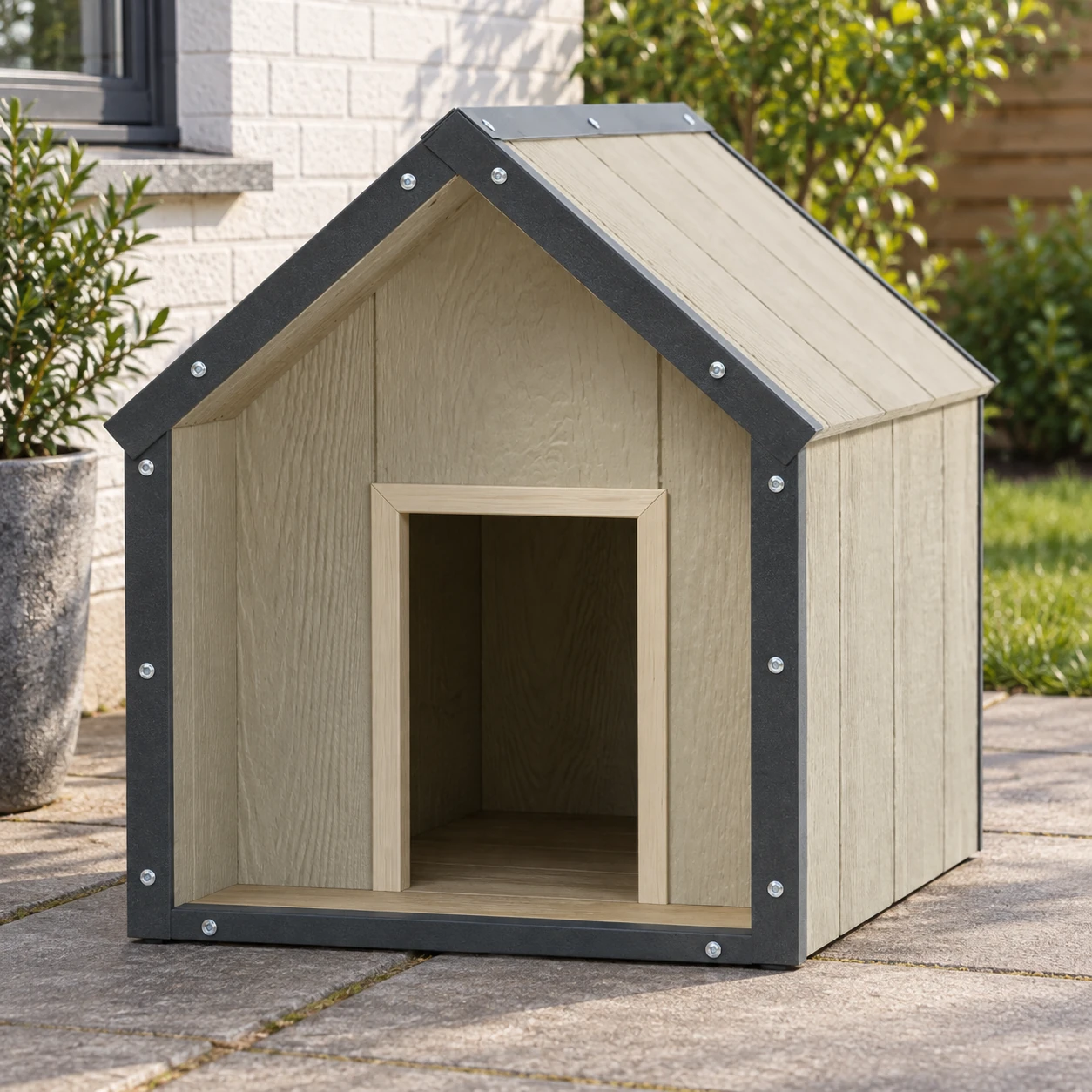 LP® SmartSide® panel dog kennel M970 – 45 x 74 cm – small – Buitenaanzicht (2)