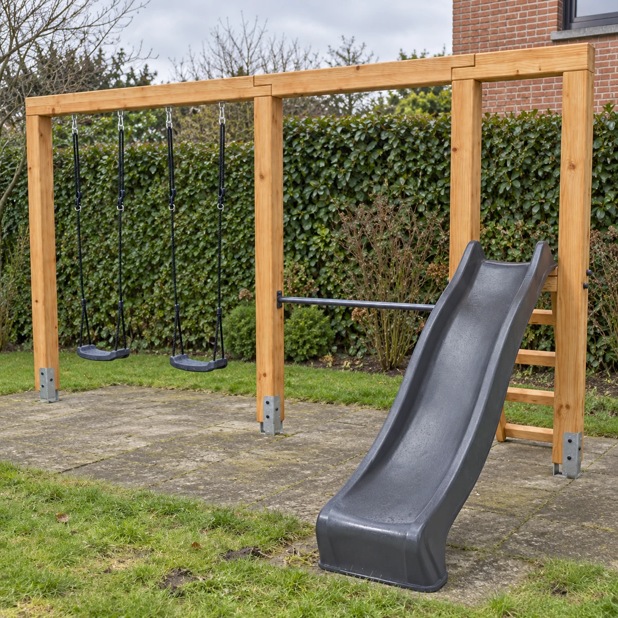 EXIT Linea Massiv 140 double wooden swing with tumble bar and slide